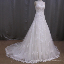 2016 Elegant Sweetheart Lace Appliqued Wedding Dress With Chapel Train